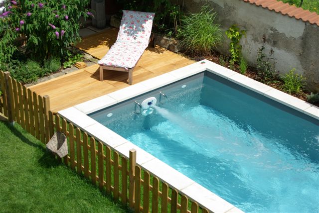 Gegenstromschwimmanlage