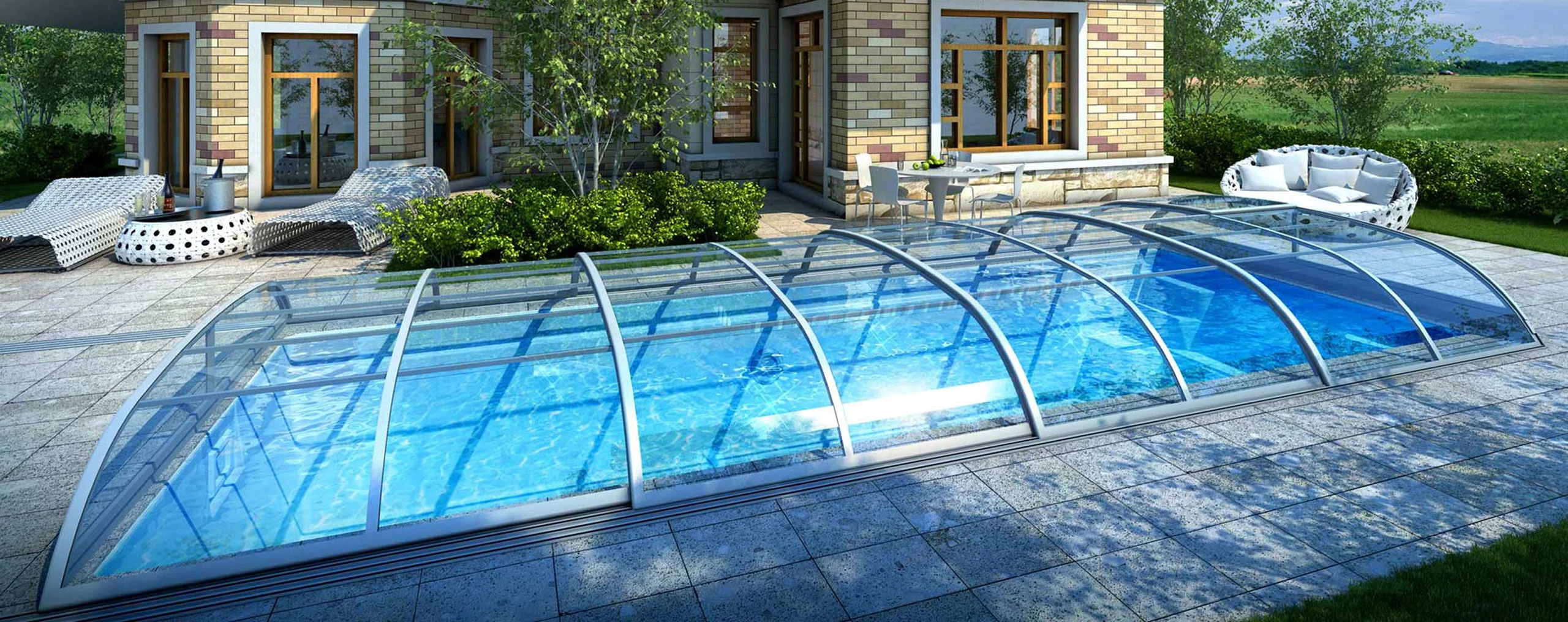 Detailansicht der novacomet Star Pool-Überdachung mit transparenten Segmenten und silbernen Profilen.