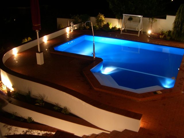 Pool L-Form