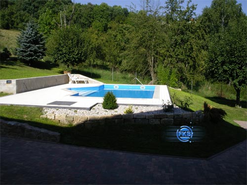 Terrassenbreich Pool