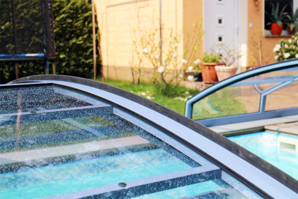 Schwimmbadüberdachung Aluna® Variant Light