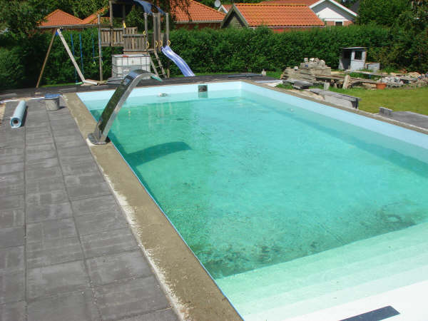 Becken mit GSA und Schwalldusche