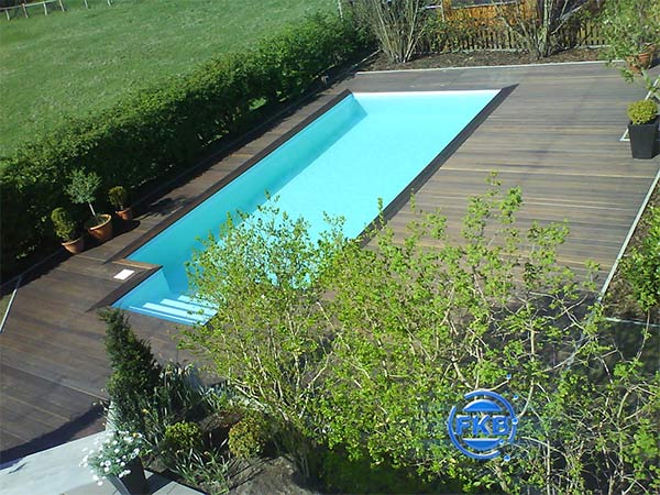 Holzdeck Pool