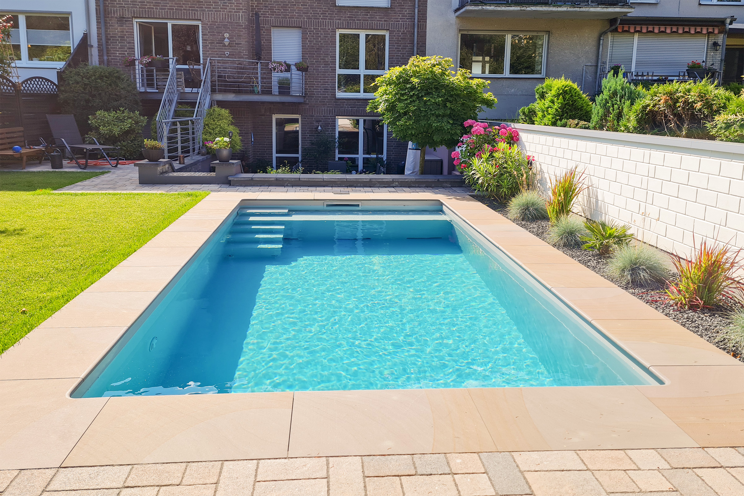 pp-schwimmbecken-skimmerbecken-grau-005