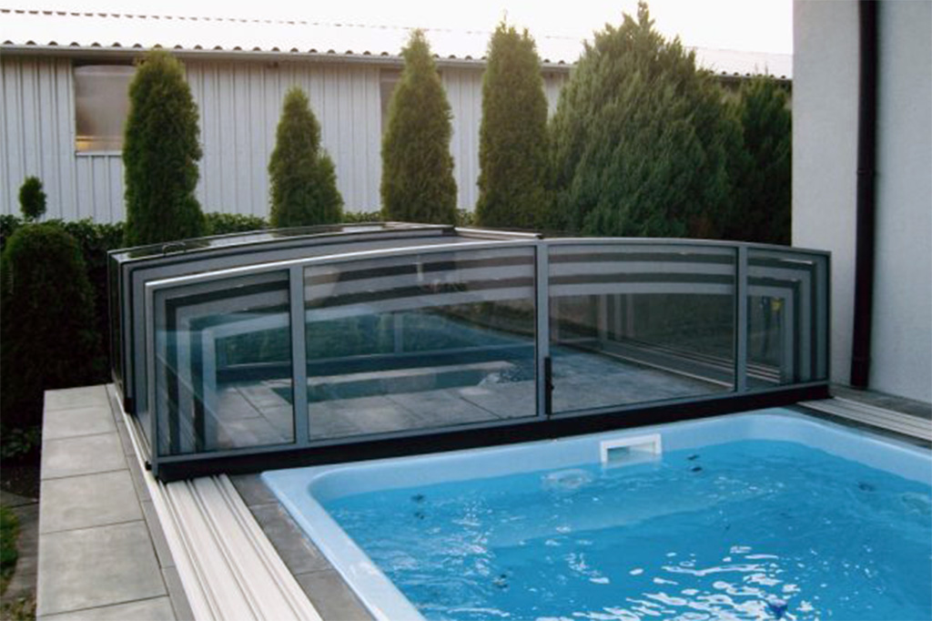 Flache Poolhalle Aluna® H2O